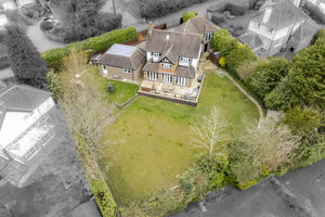 Photo 24- click for photo gallery